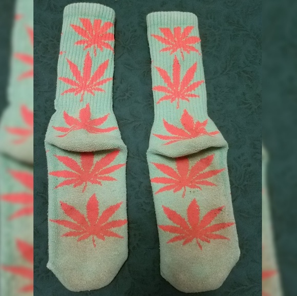 Huff socks! - Picture 3 of 4